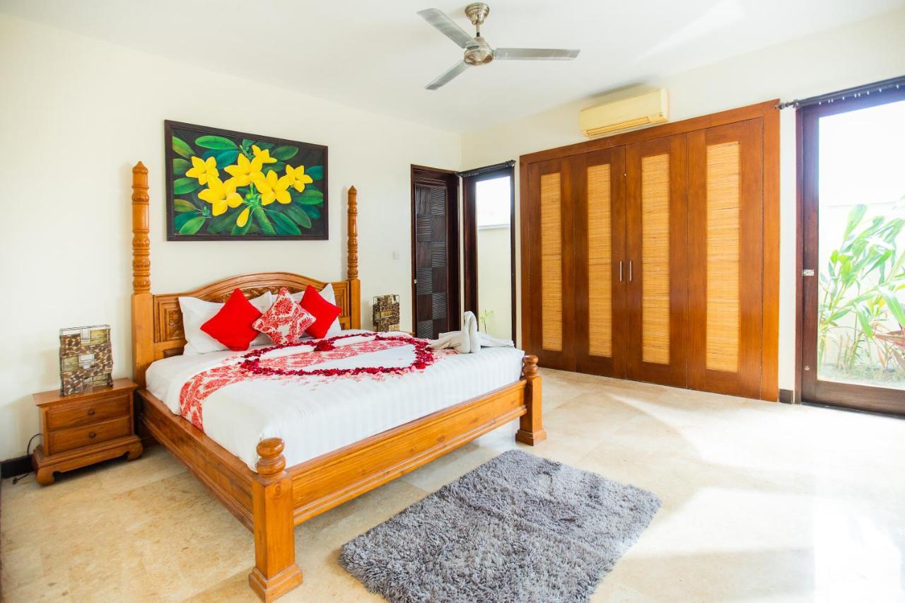 Teras Villa Jimbaran Extérieur photo